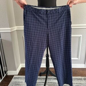 Men’s IZOD golf pants
